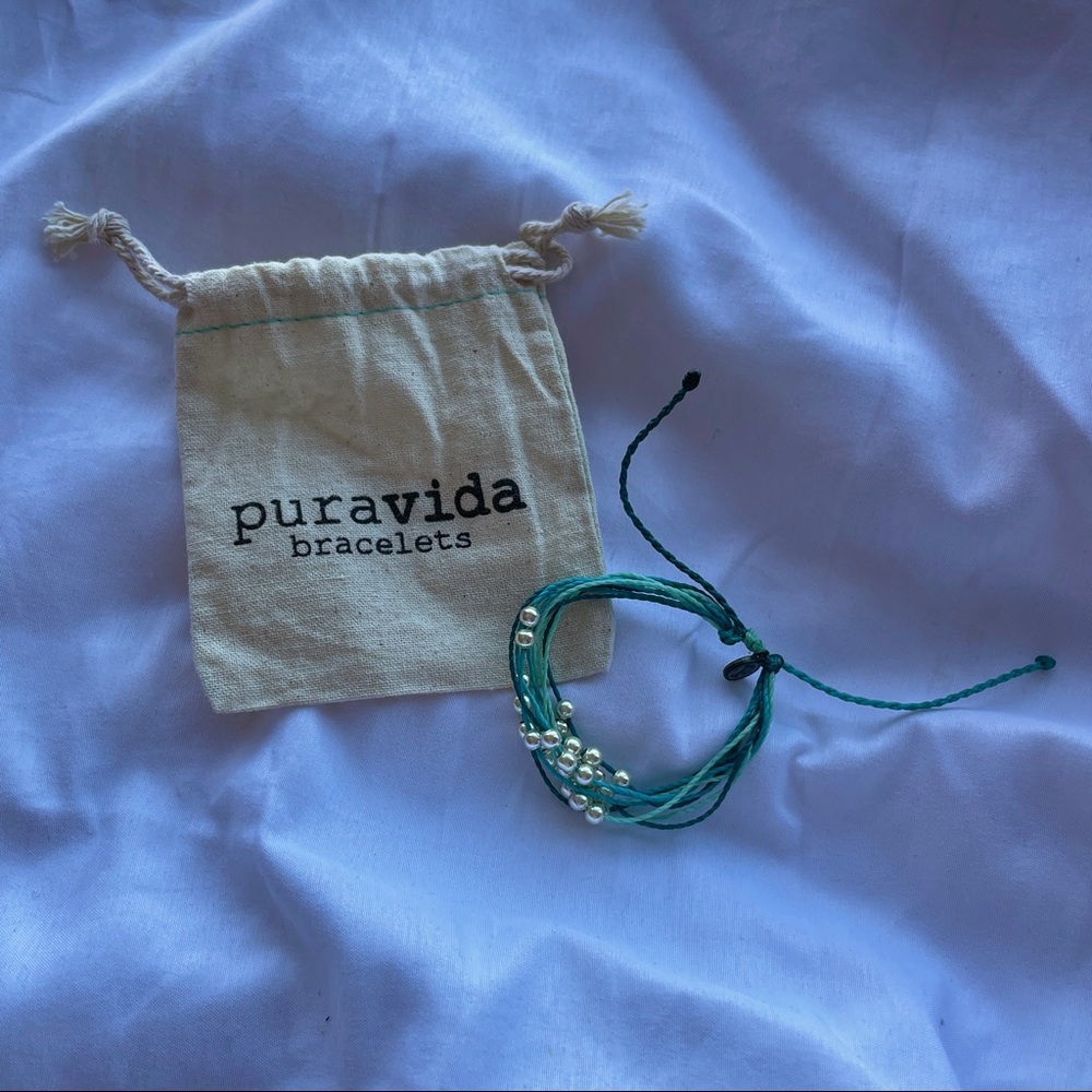 NWOT Blue Ombre Beaded Pura Vida Bracelet